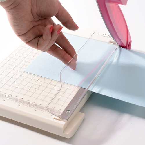 Guillotine Cutter