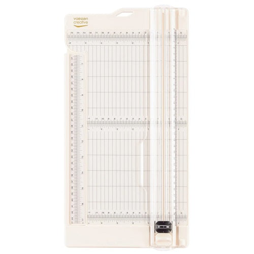 Paper cutter
